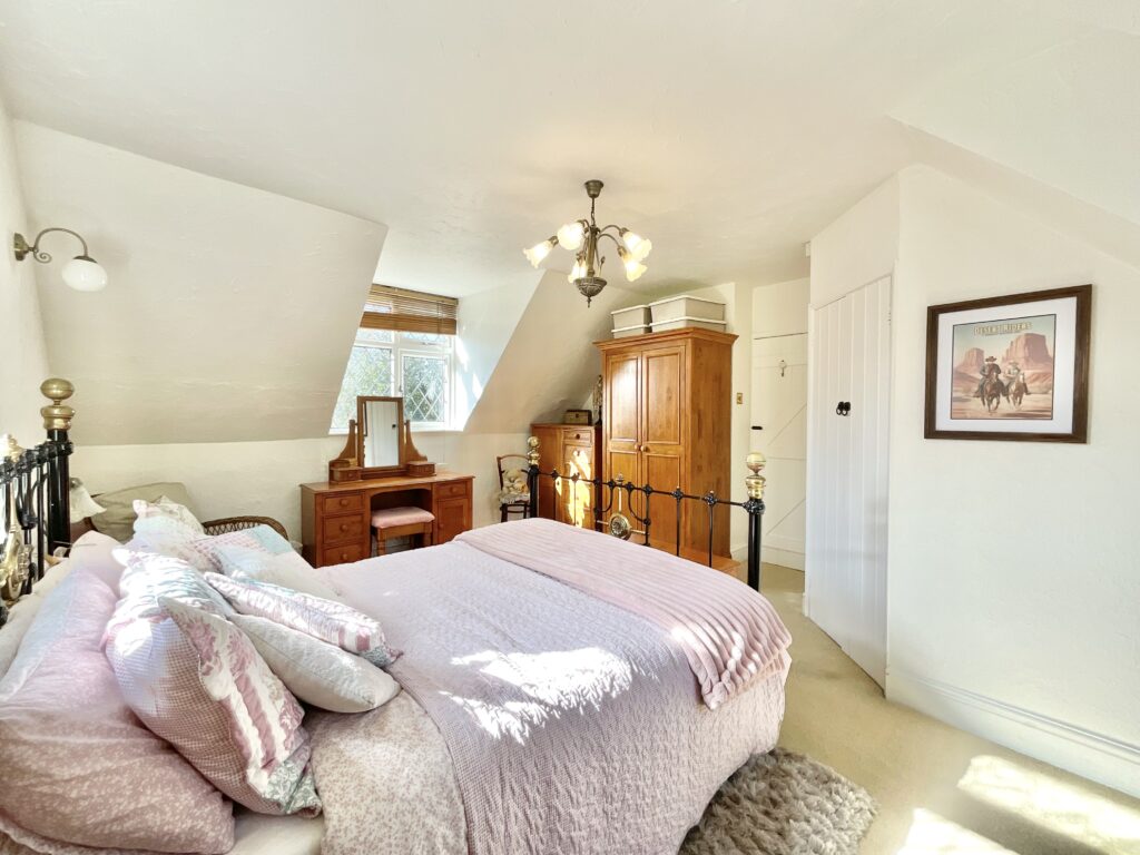 Longton Road, Stoke-On-Trent, ST4