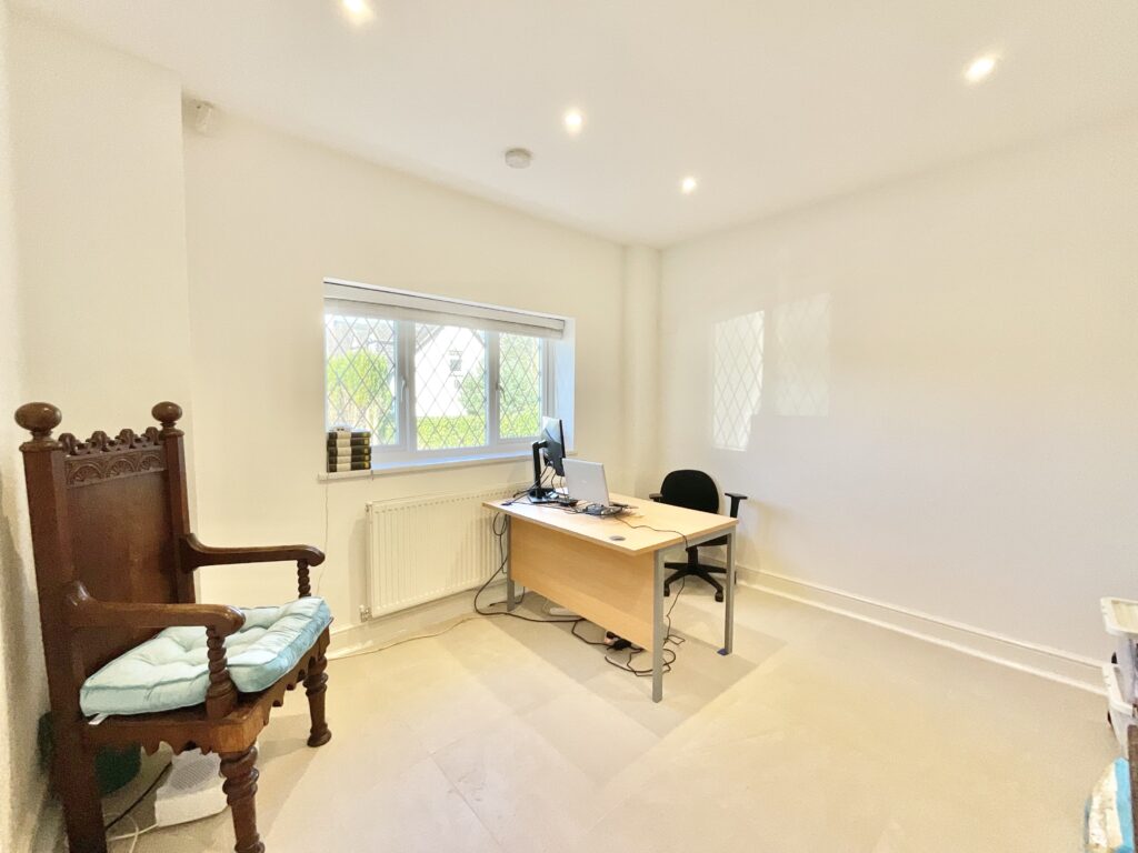 Longton Road, Stoke-On-Trent, ST4