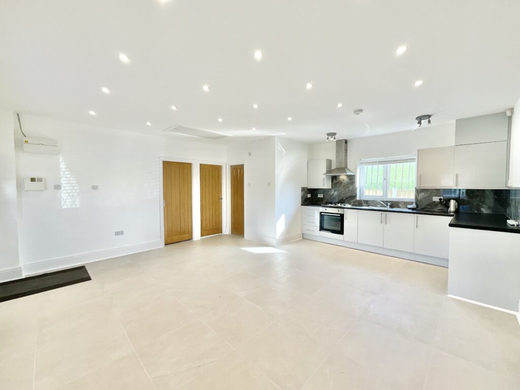 Longton Road, Stoke-On-Trent, ST4