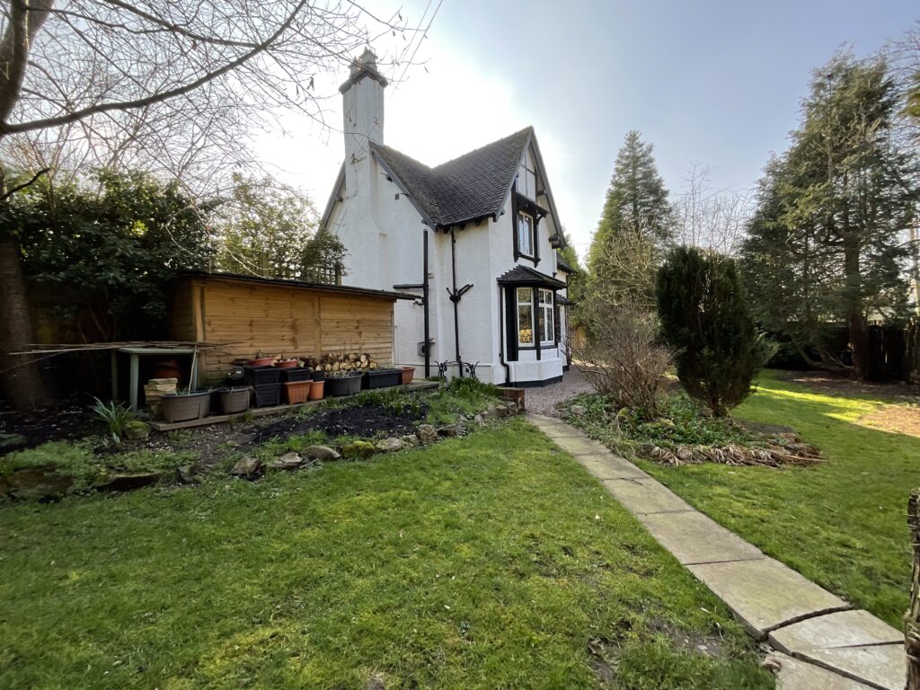 Longton Road, Stoke-On-Trent, ST4