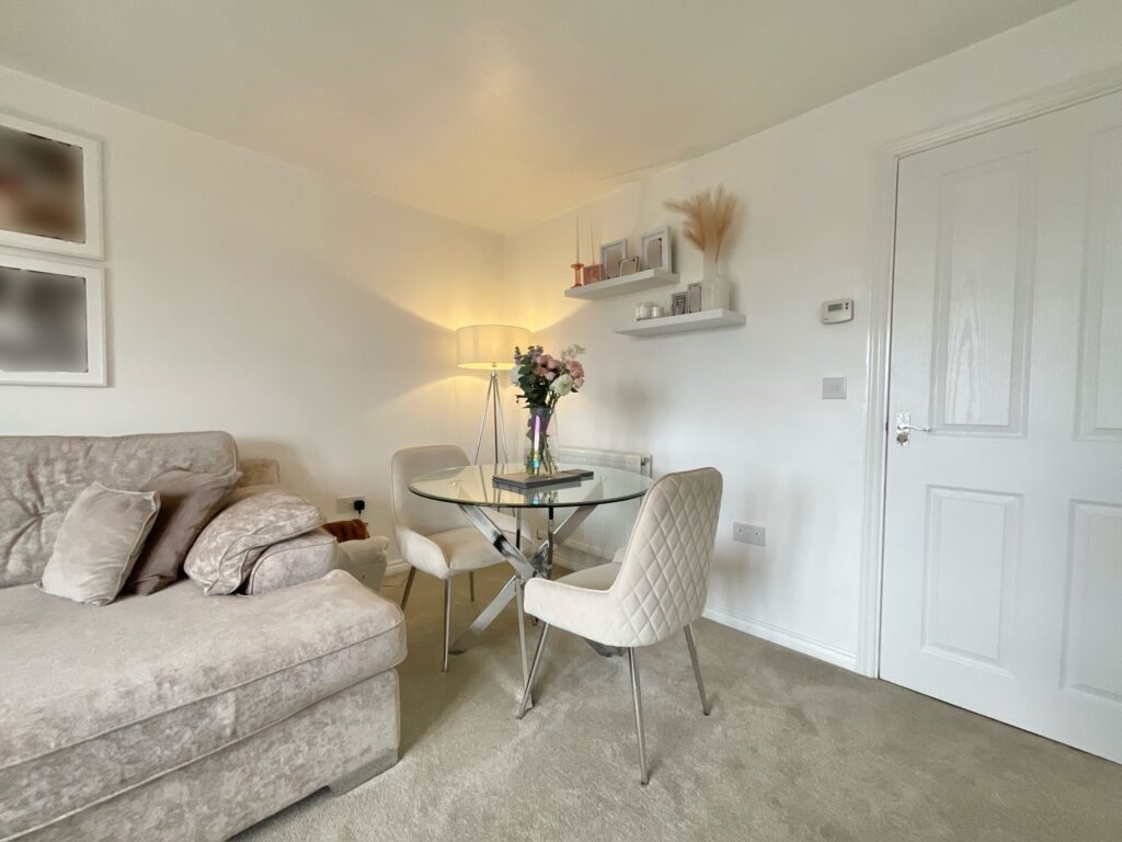 Bambury Drive, Talke, ST7