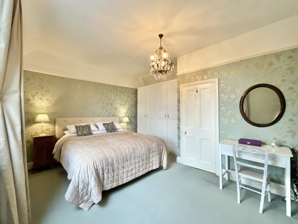 Sandon Road, Hilderstone, ST15