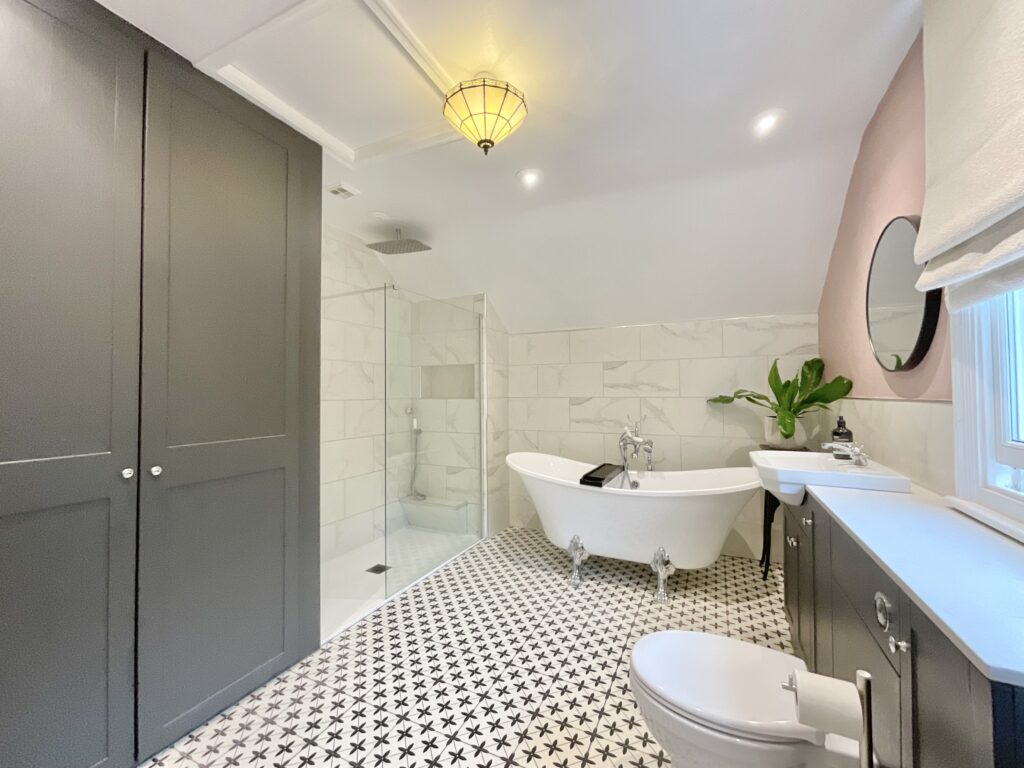 Sandon Road, Hilderstone, ST15