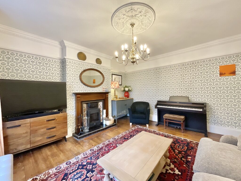 Sandon Road, Hilderstone, ST15