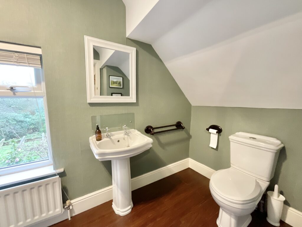 Sandon Road, Hilderstone, ST15