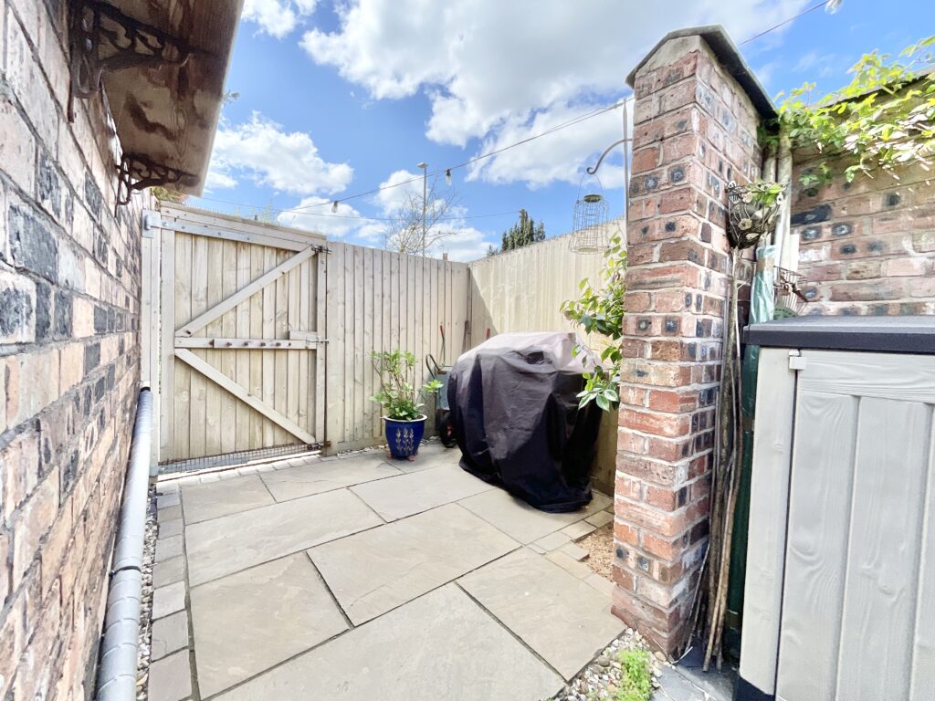 Crewe Road, Madeley Heath, CW3