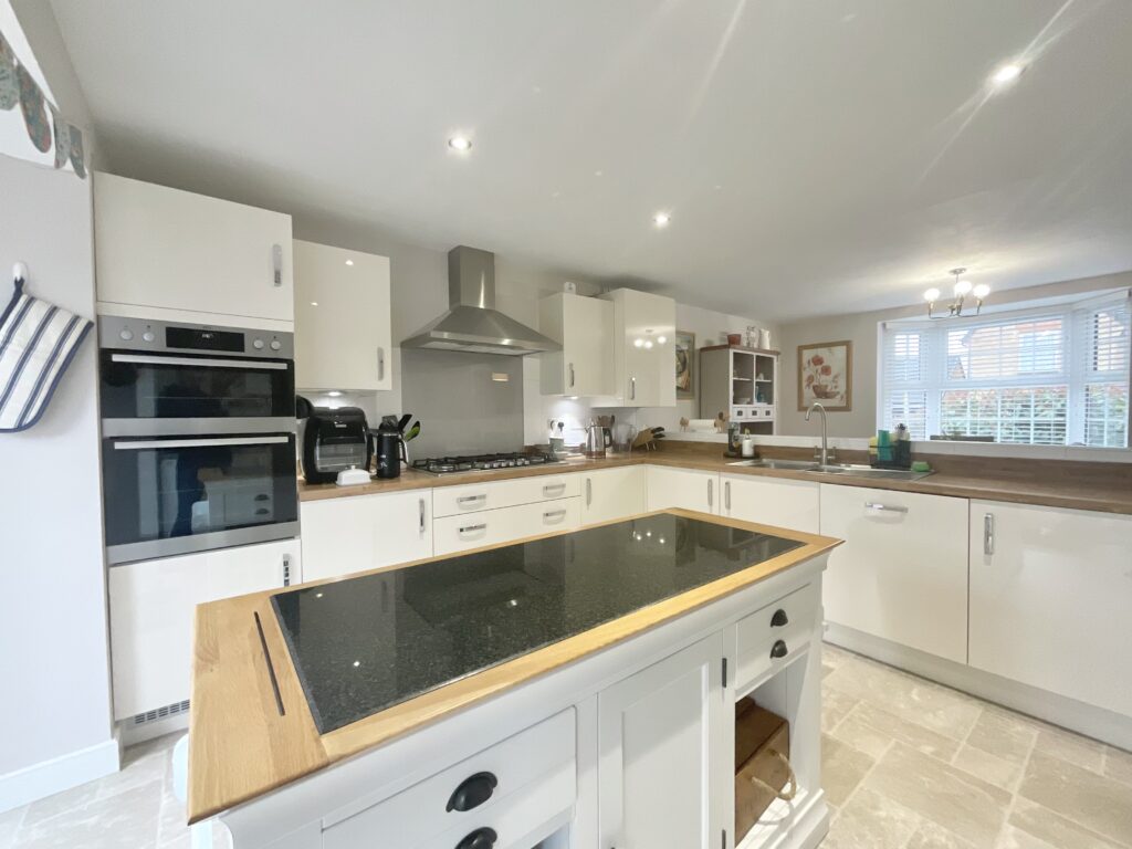 Parn Close, Crewe, CW1