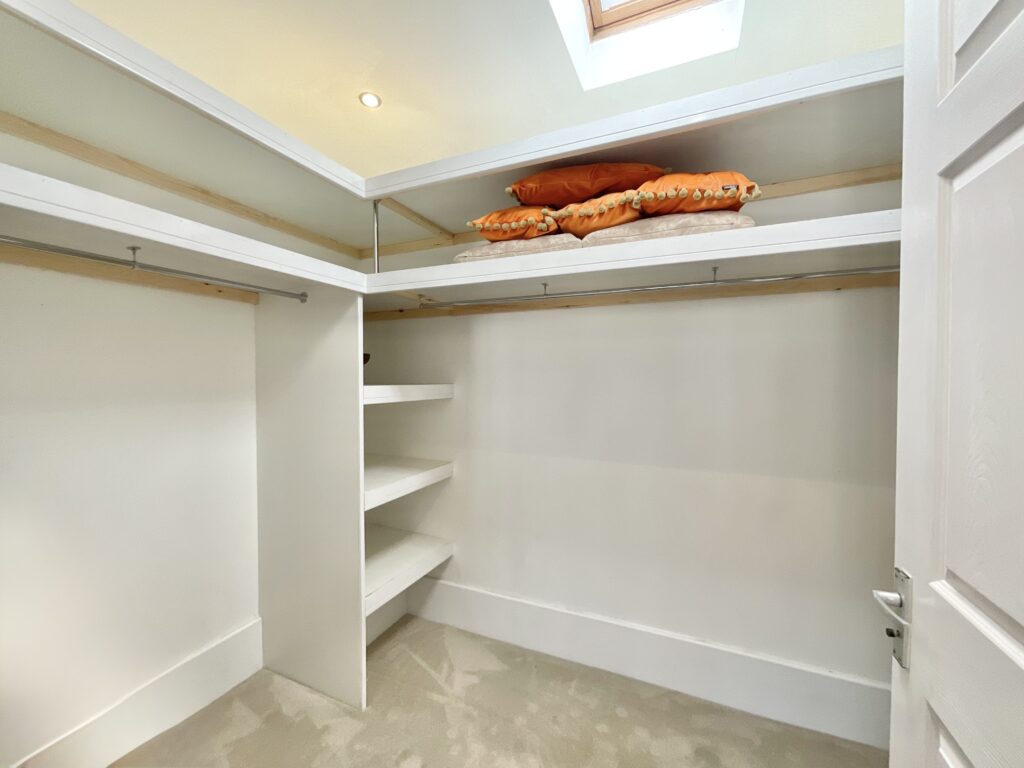 Windmill Hill, Rough Close, ST3