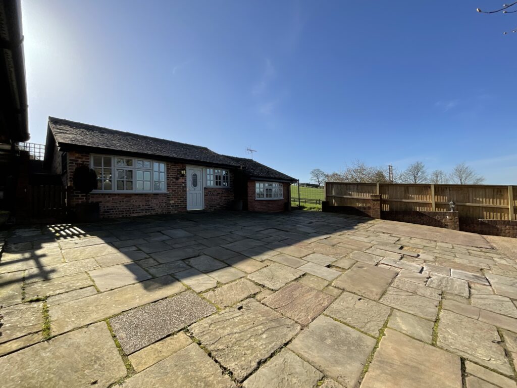 Windmill Hill, Rough Close, ST3