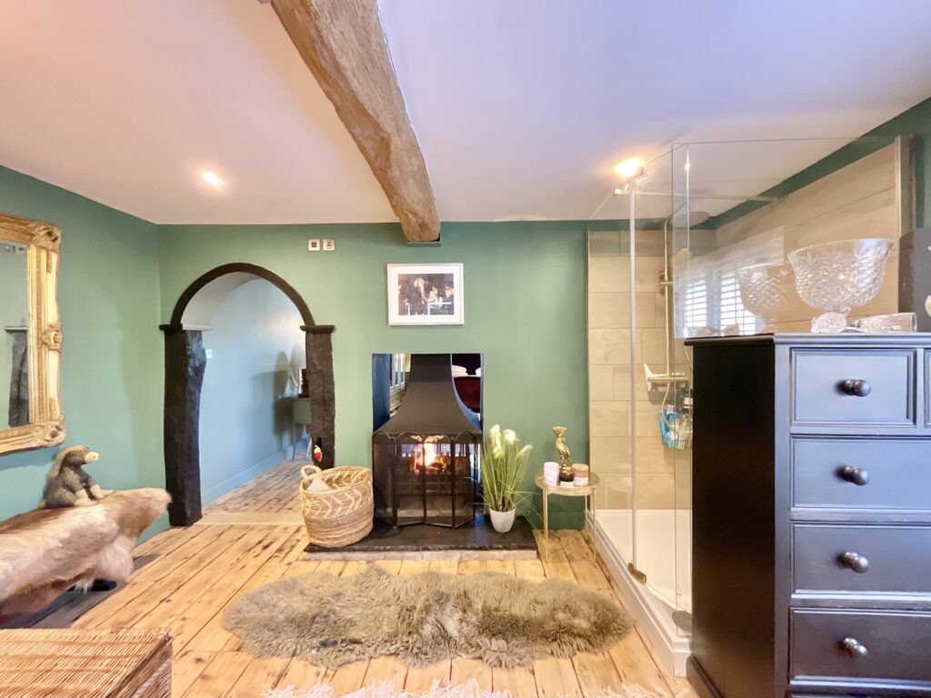 Windmill Hill, Rough Close, ST3