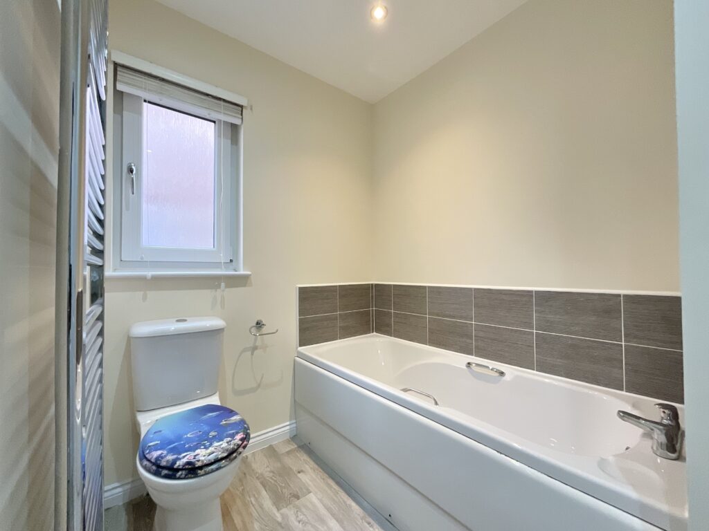 Blears Avenue, Nantwich, CW5