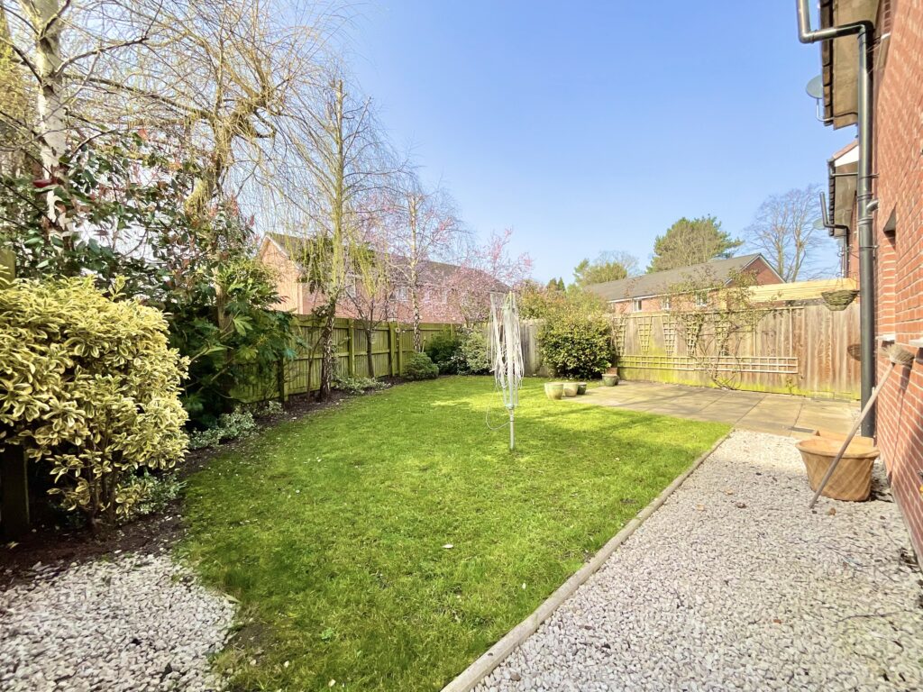 Blears Avenue, Nantwich, CW5