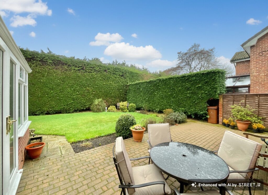 Brook Side, Ranton, ST18