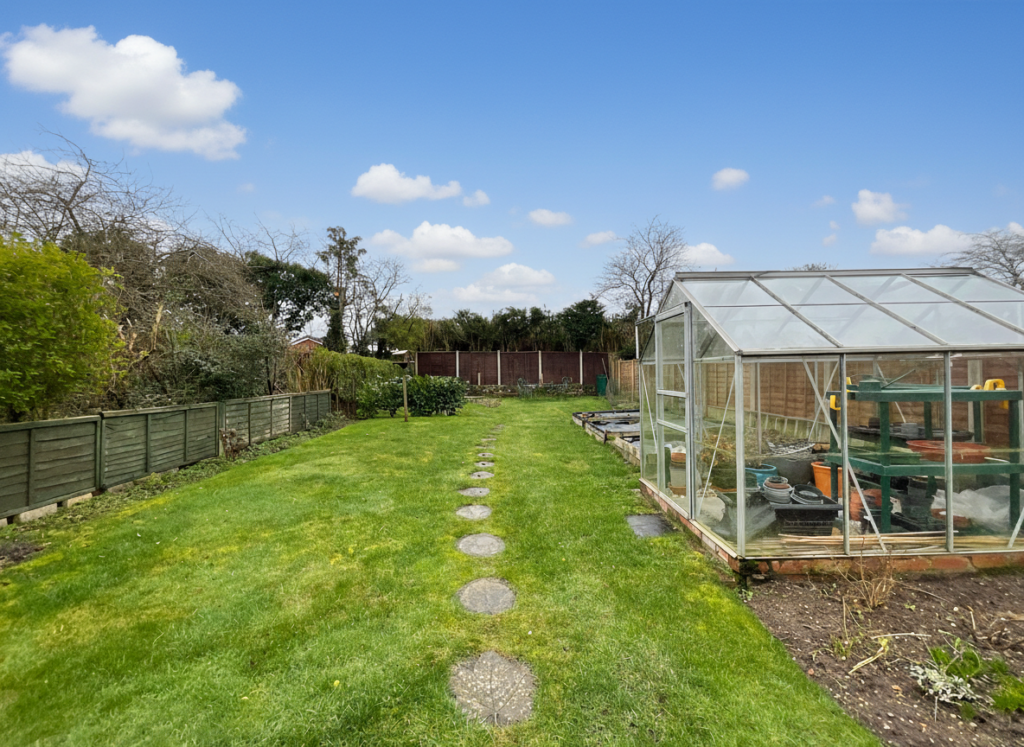 Eccleshall Road, Stafford, ST16