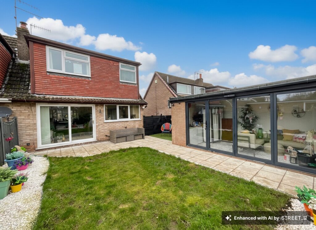 Jeremy Close, Stoke-On-Trent, ST4