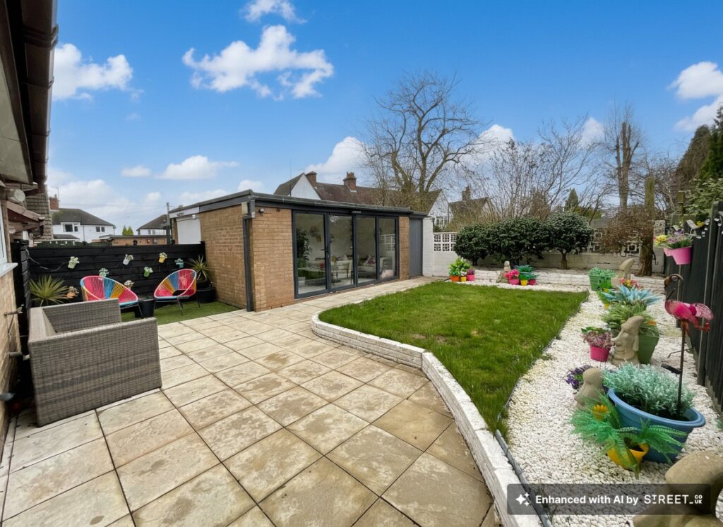 Jeremy Close, Stoke-On-Trent, ST4