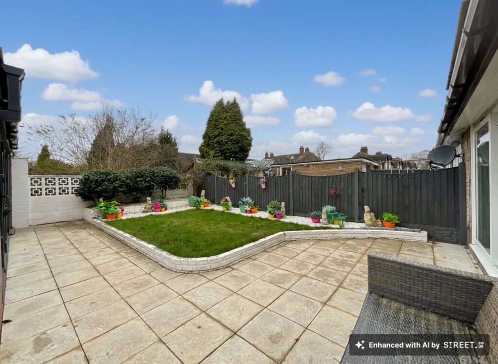 Jeremy Close, Stoke-On-Trent, ST4