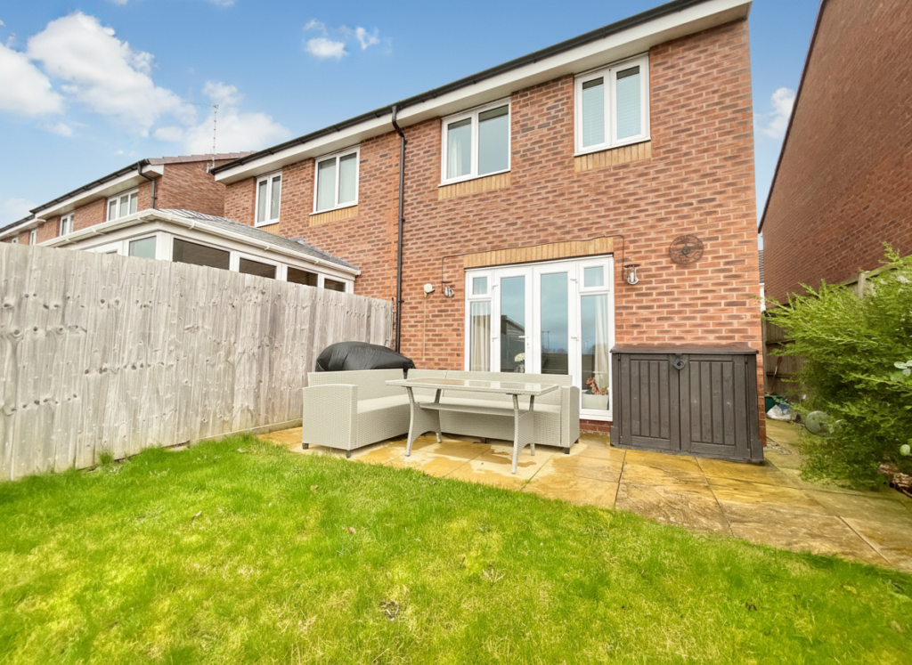 Bambury Drive, Talke, ST7