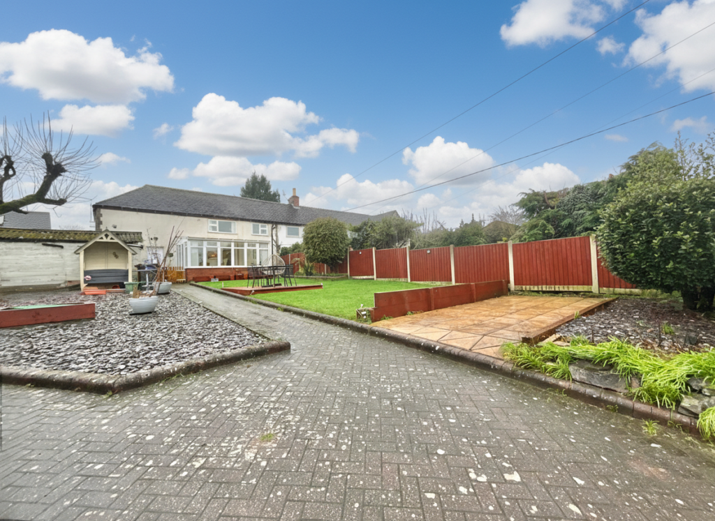 Withington Green, Leigh, ST10