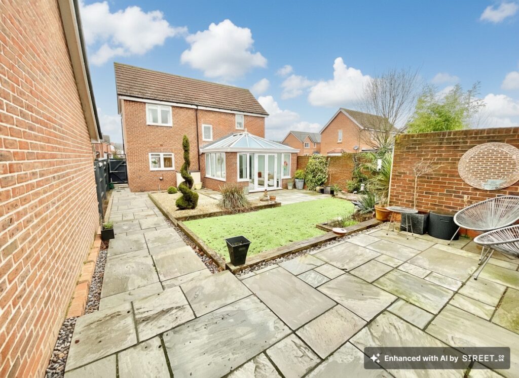 Gateway Avenue, Baldwins Gate, ST5