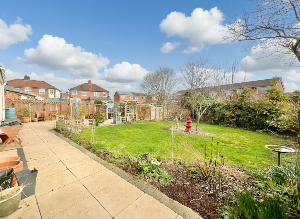 Woodside Avenue, Wistaston, CW2