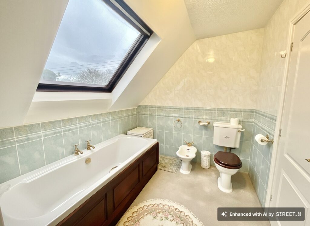 Orchard Lane, Hyde Lea, ST18