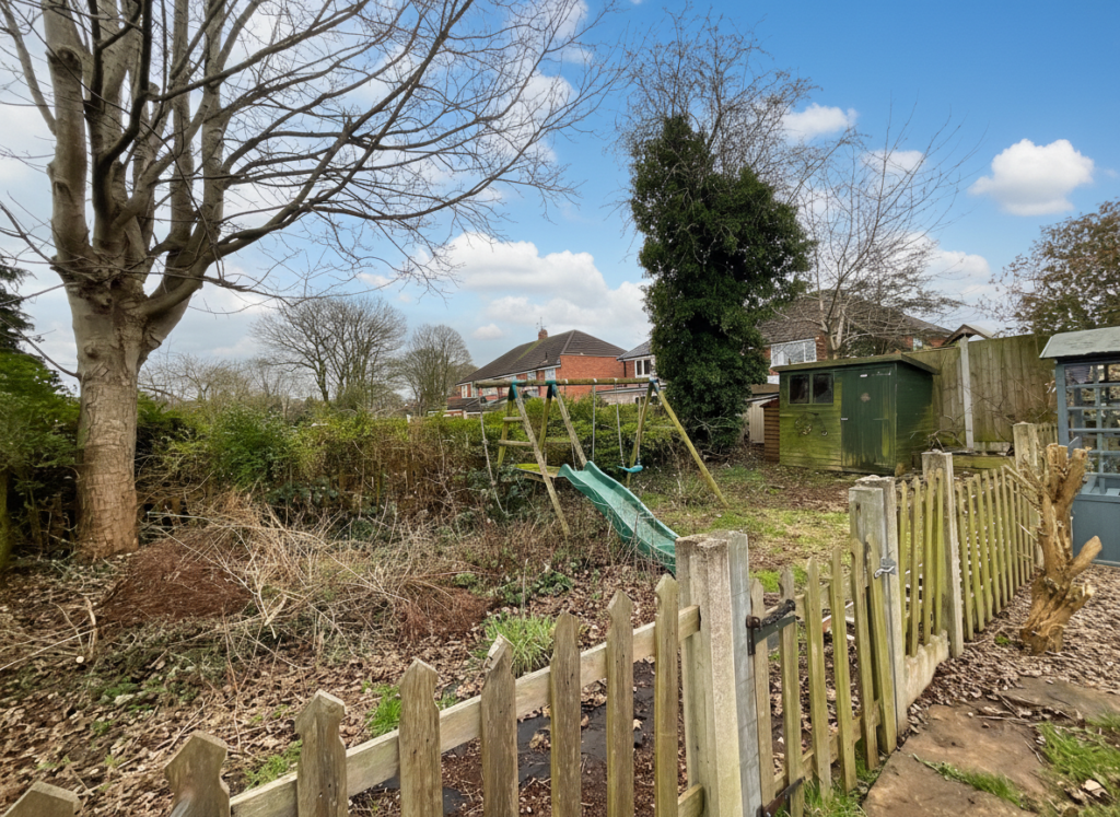St. Chads Close, Stone, ST15