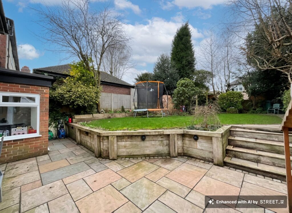 Walleys Drive, Newcastle, ST5