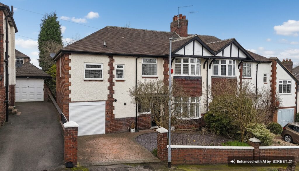 Walleys Drive, Newcastle, ST5