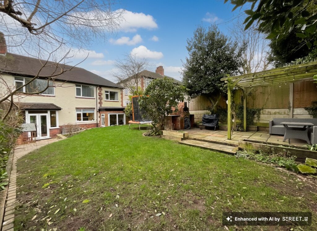 Walleys Drive, Newcastle, ST5