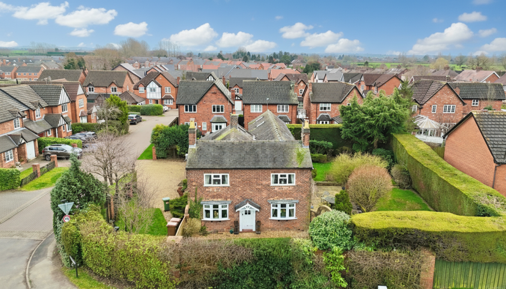 Huntersfield, Shavington, CW2