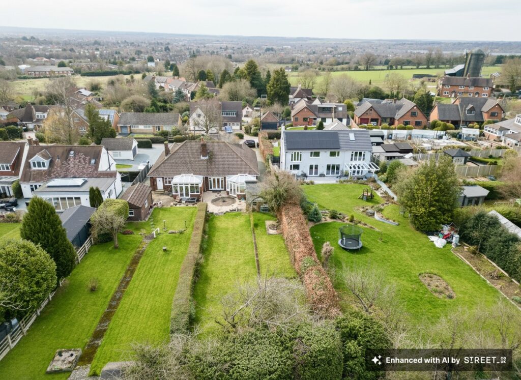 Orchard Lane, Hyde Lea, ST18