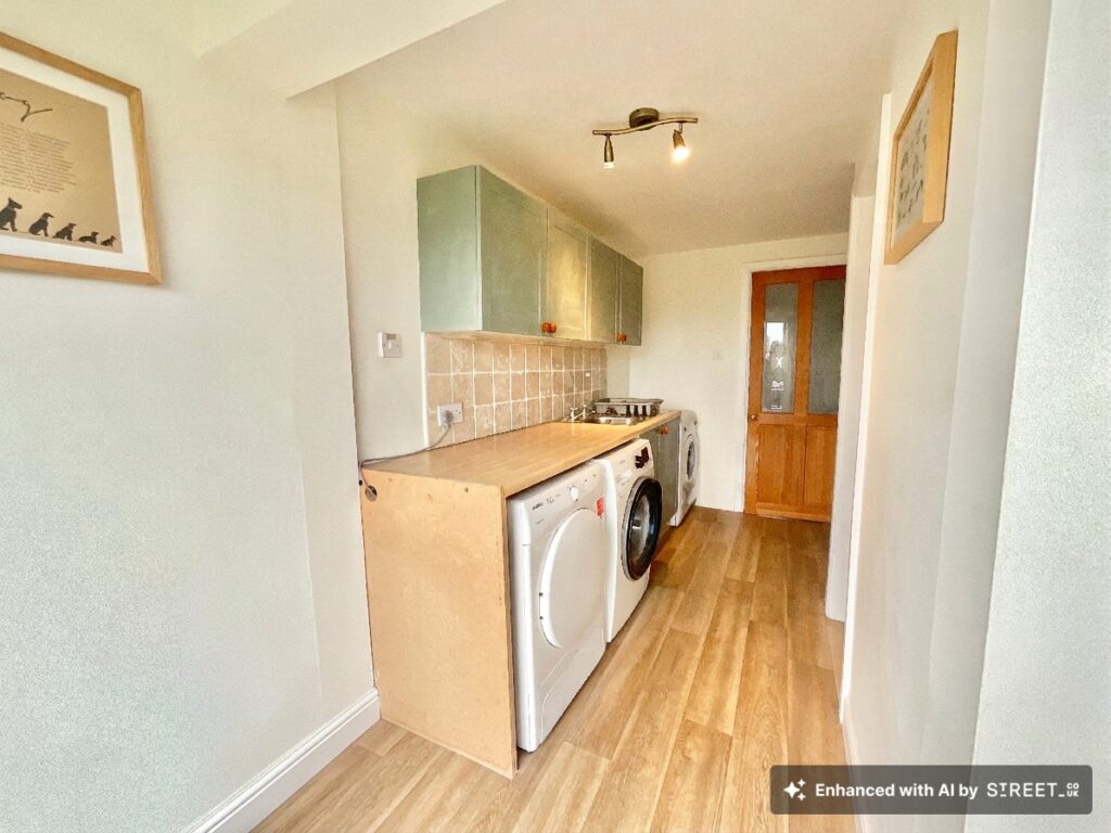 Billington Lane, Derrington, ST18