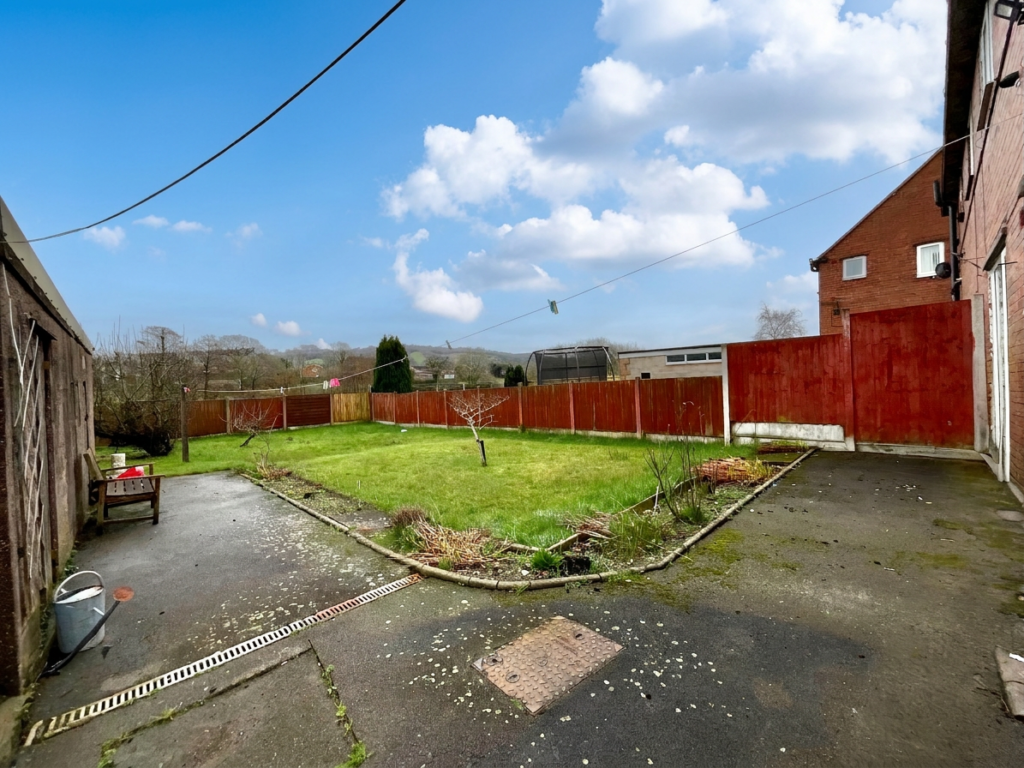 Mackenzie Crescent, Cheadle, ST10