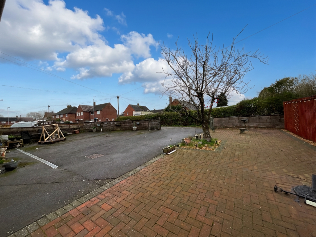 Mackenzie Crescent, Cheadle, ST10