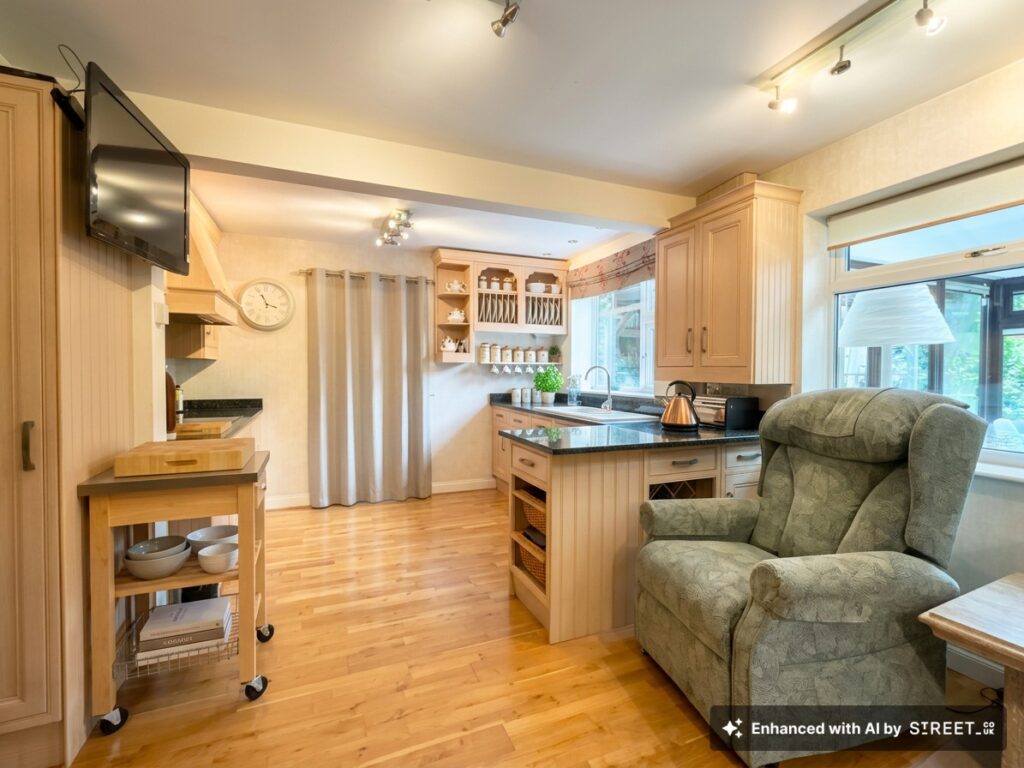 Manor Road, Gnosall, ST20