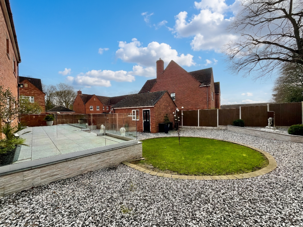 Westover Drive, Stone, ST15