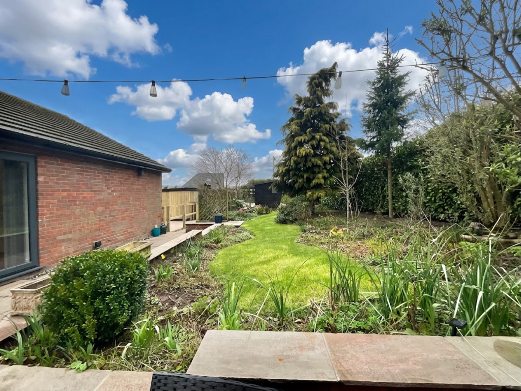 Patch Meadow Road, Cheadle, ST10