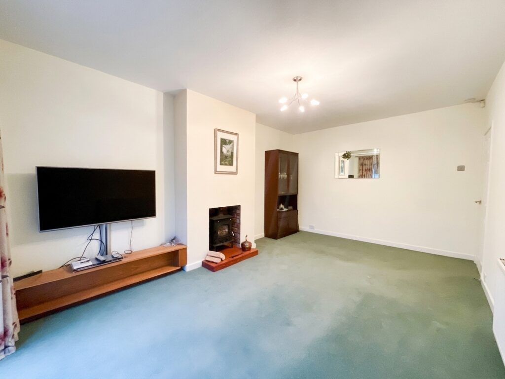 Orchard Lane, Hyde Lea, ST18