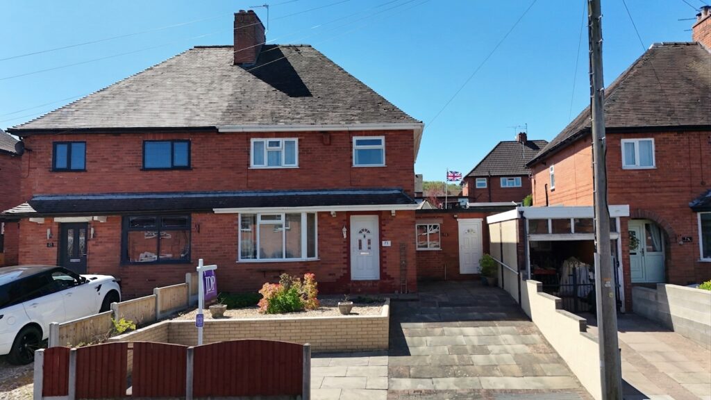 Churchill Road, Cheadle, ST10