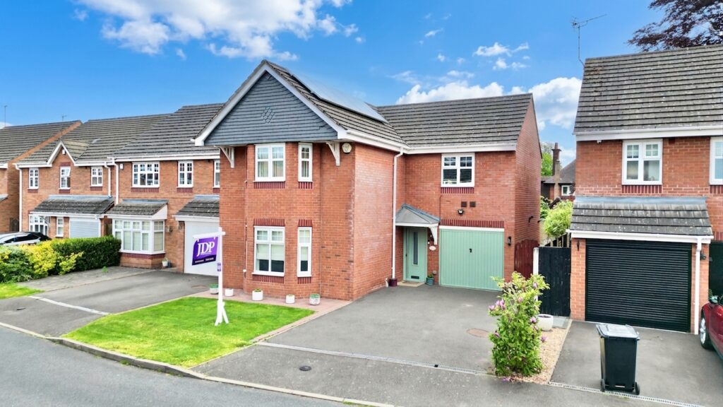 Darwin Close, Market Drayton, TF9