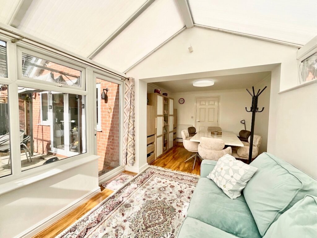 Walton Way, Stone, ST15