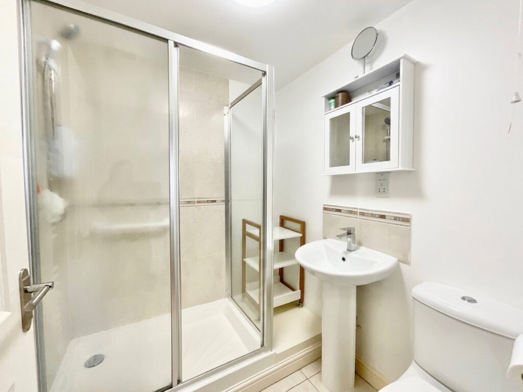 Walton Way, Stone, ST15