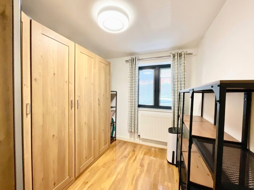 Walton Way, Stone, ST15