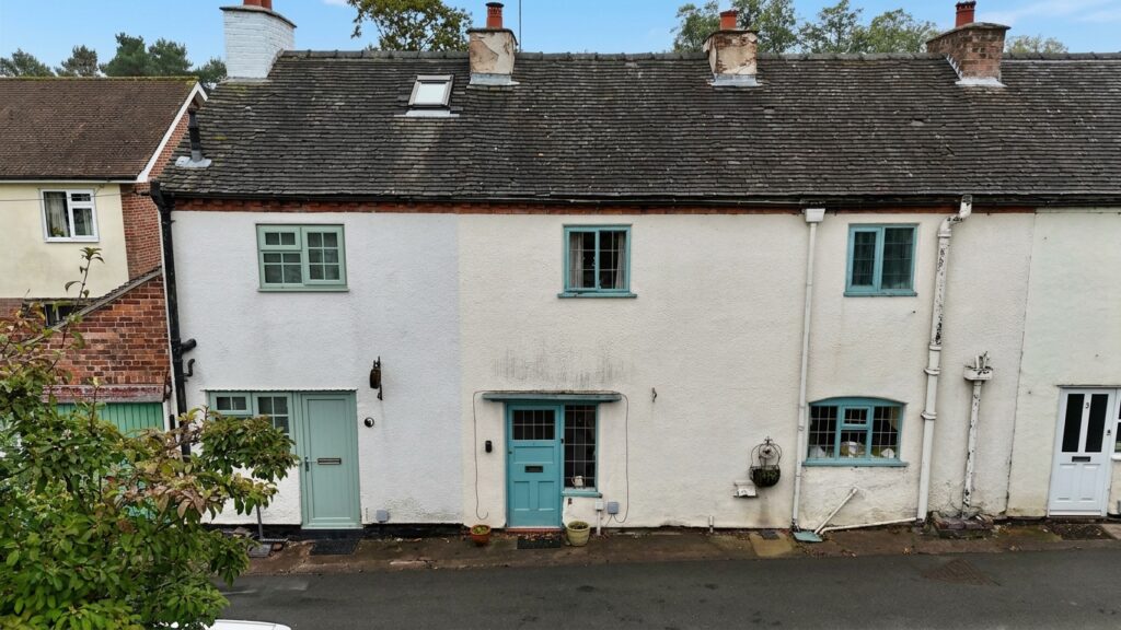 The Fold, Oulton, ST15