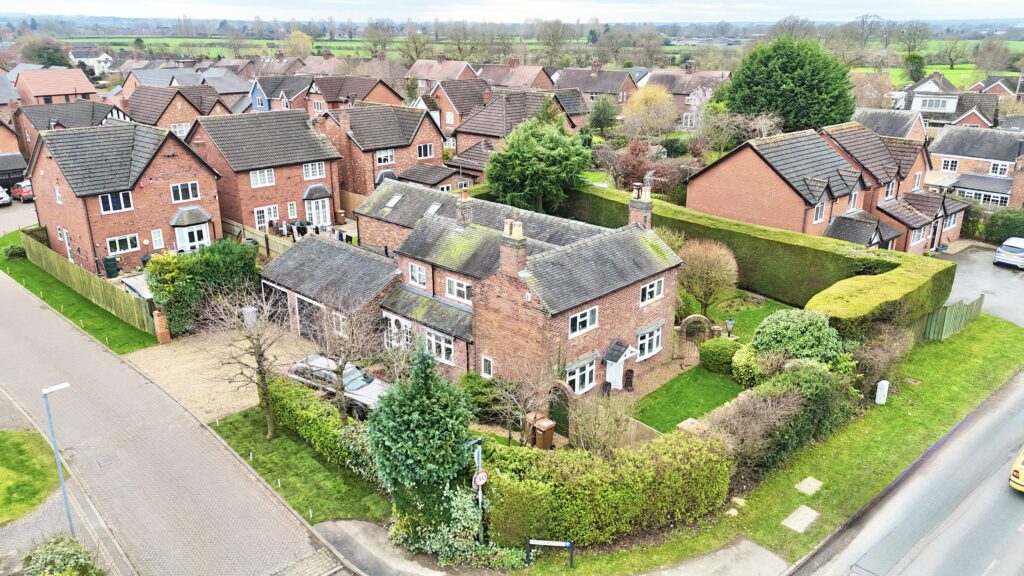 Huntersfield, Shavington, CW2