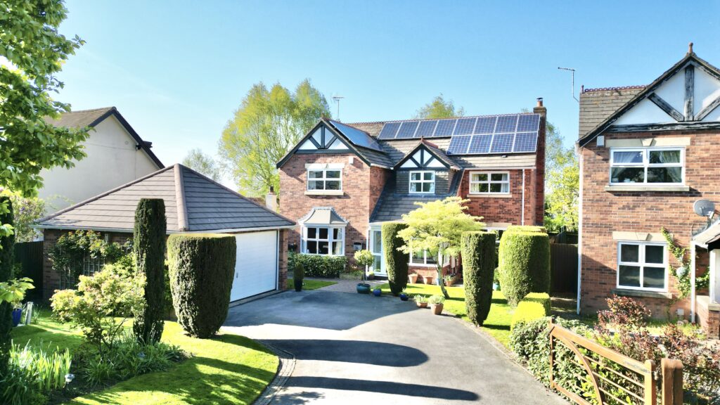 Hampton Drive, Market Drayton, TF9