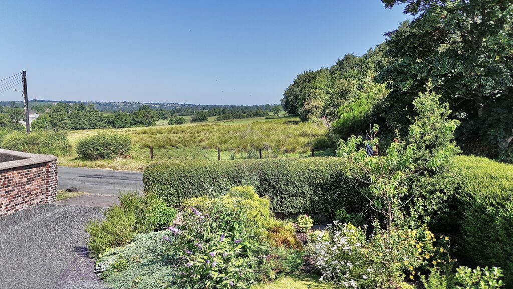 Dilhorne Road, Cheadle, ST10