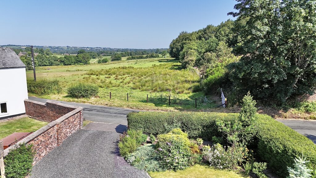Dilhorne Road, Cheadle, ST10