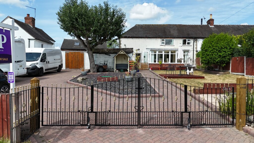 Withington Green, Leigh, ST10